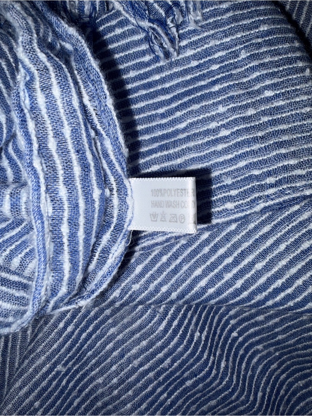 Scarf - Picture 4 of 4